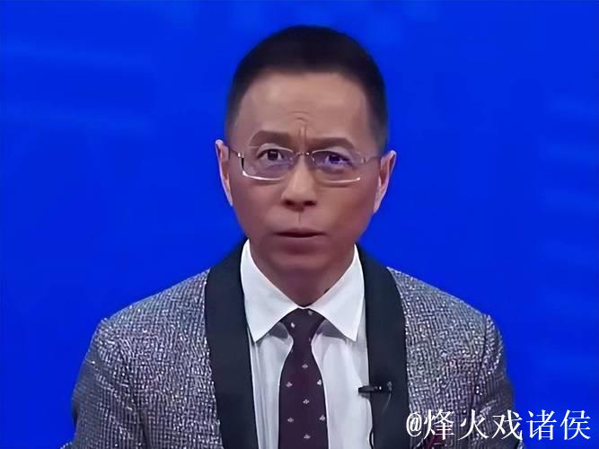 詹俊:瓜帅的361玩得不错,唯一让人担心的是尼科还不够成熟 詹俊:瓜帅的361玩得不错,唯一让人担心的是尼科还不够成熟